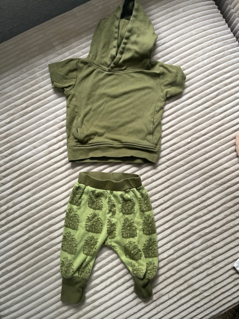 kate quinn Olive Green Hoodie & Pinecone Print Joggers